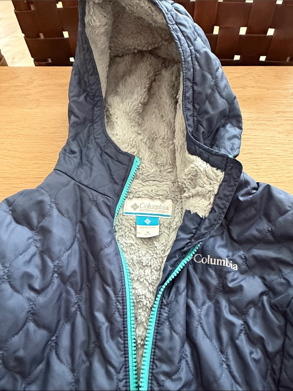 Columbia Navy Hooded Quilted Jacket with Cream Sherpa boys size M 10/12